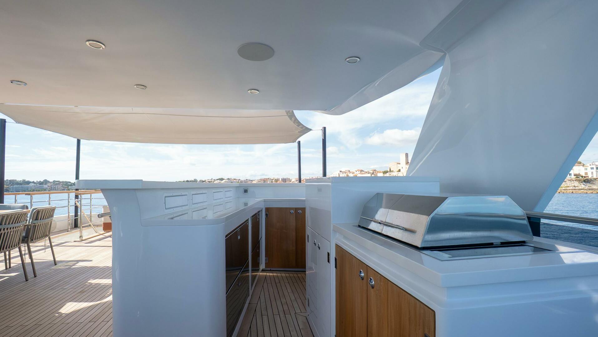 2025 Numarine Numarine 32XP - Image 24