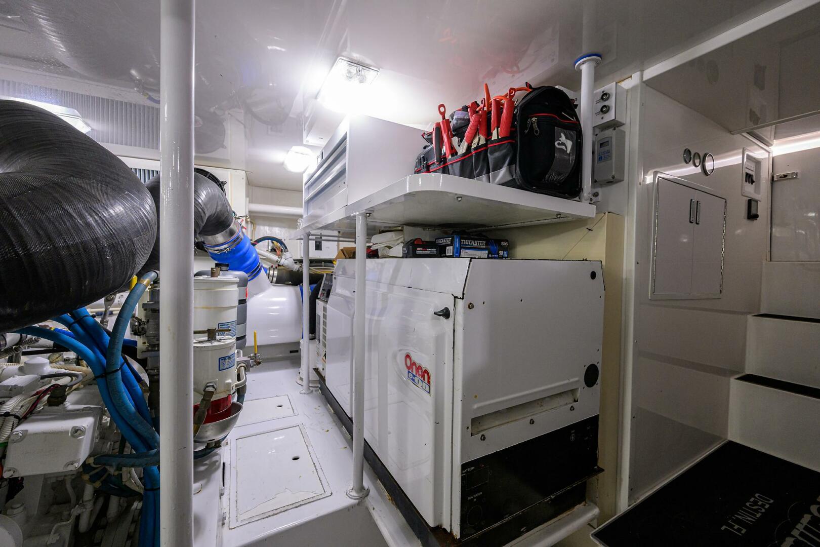 2004 Viking 65 Enclosed Bridge w/Tower - Image 75