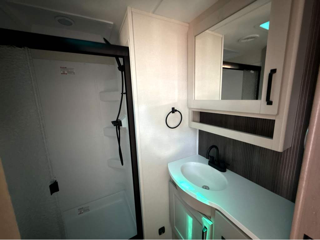 2027 GRAND DESIGN REFLECTION 324MBS - Image 23