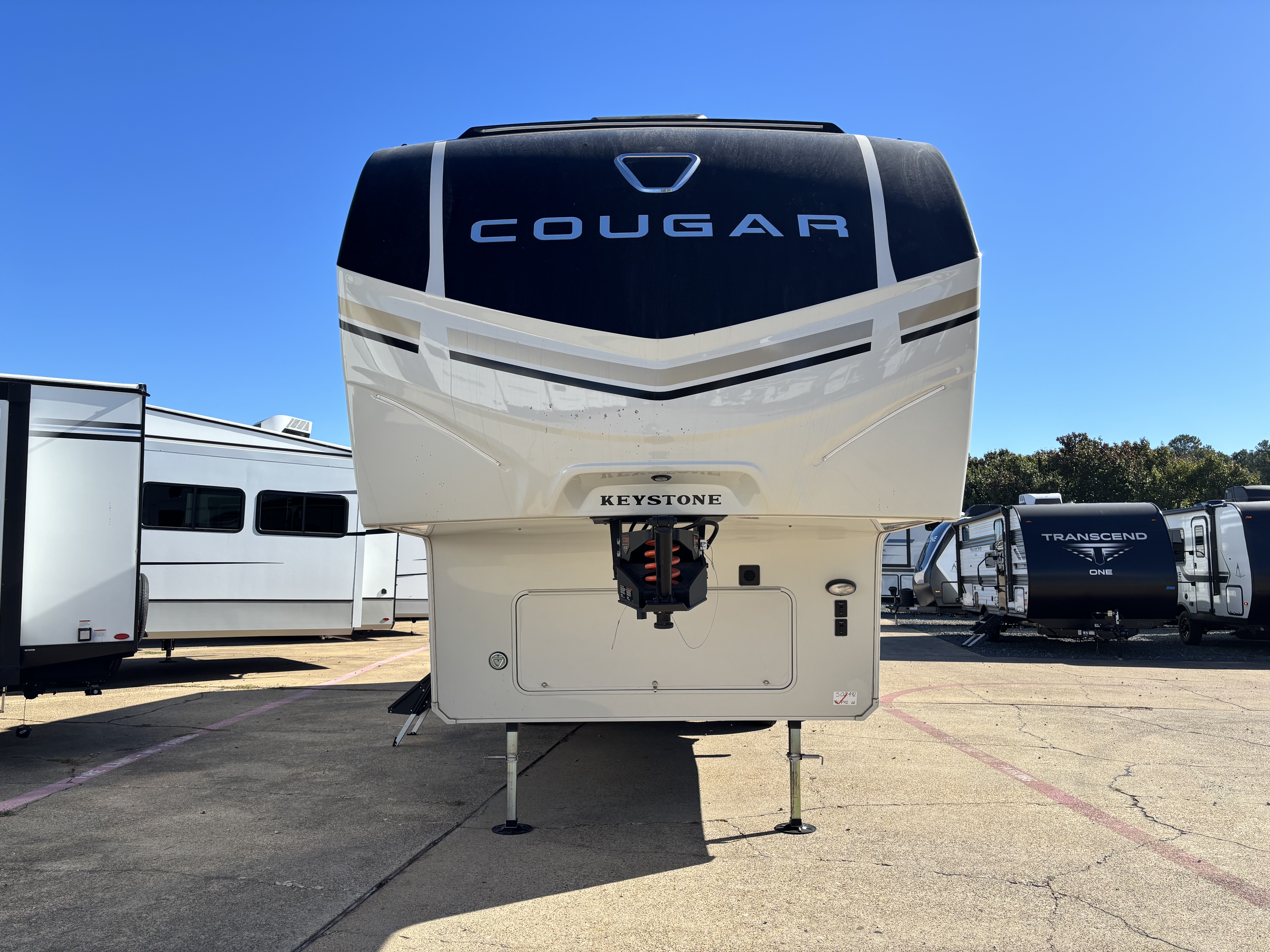 2026 Keystone Cougar Half-Ton 28RLI - Image 2