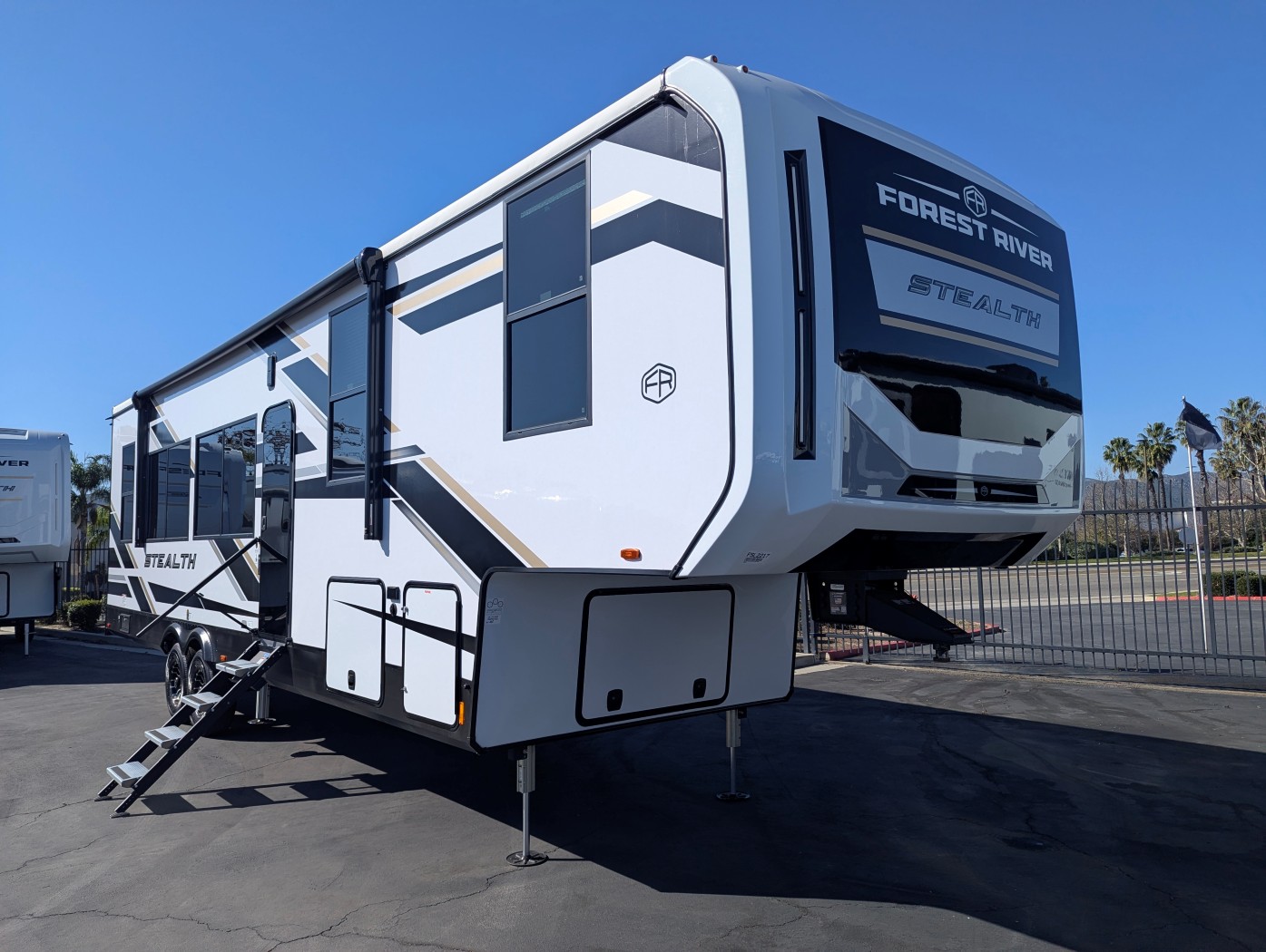 New 2026 Forest River Stealth 3217GX – Giant RV | Montclair, CA