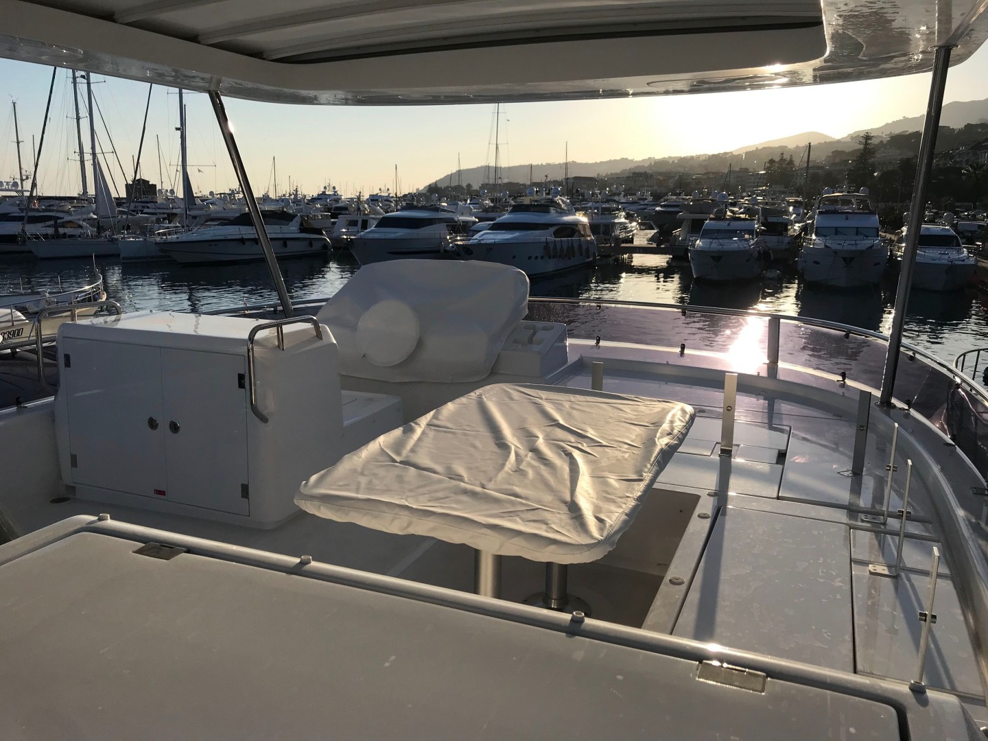 2019 Sirena 58 Flybridge - Image 13