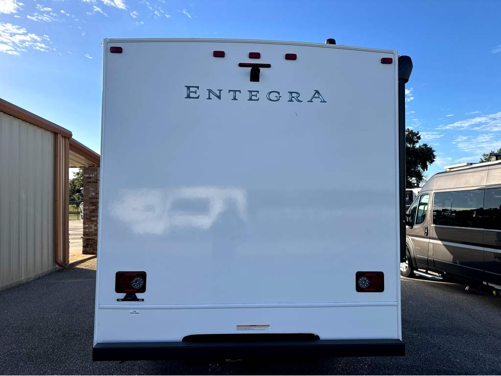 2027 ENTEGRA COACH ODYSSEY 20SF - Image 7
