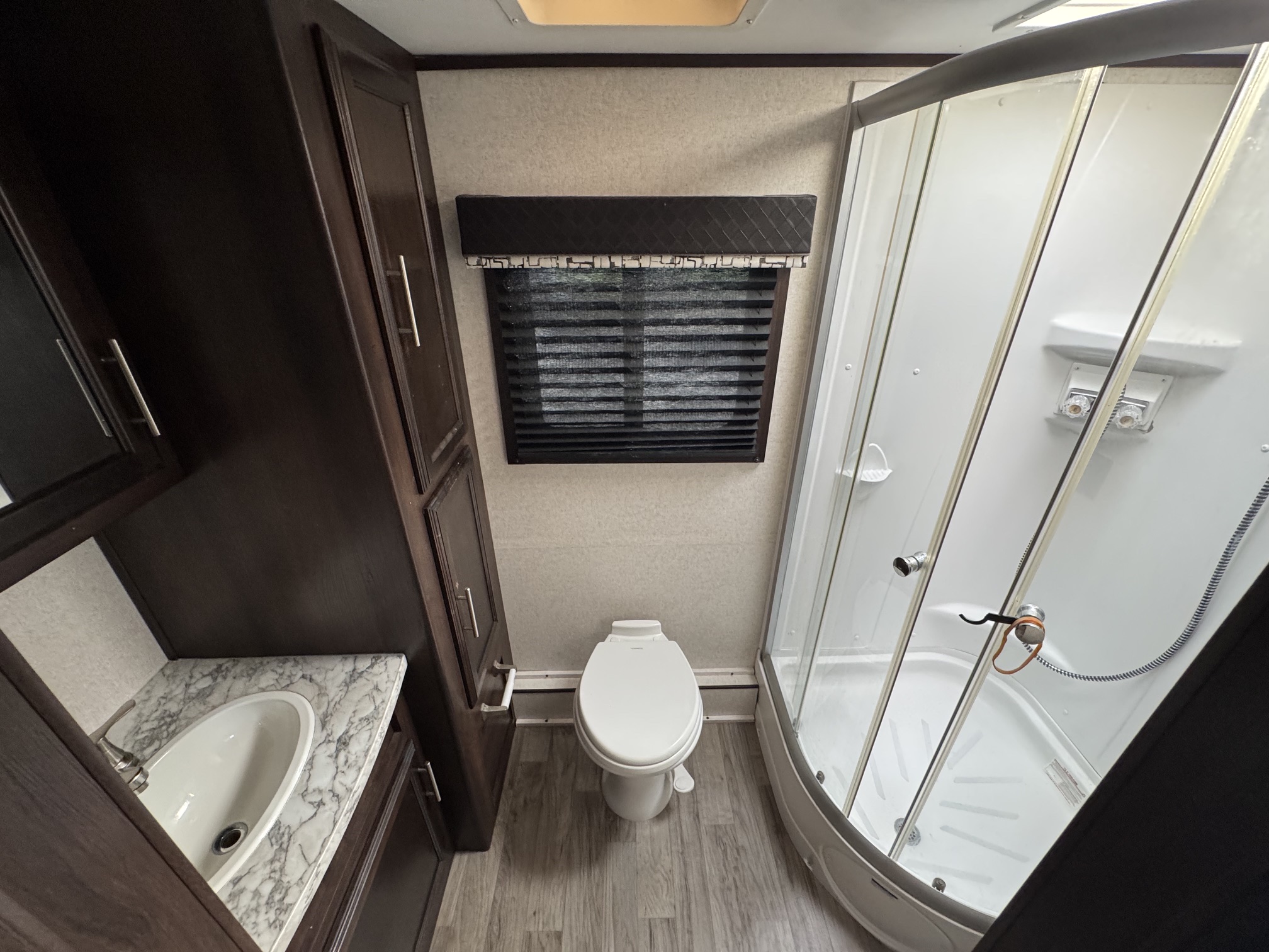 2019 JAYCO JAY FEATHER 23RB - Image 16