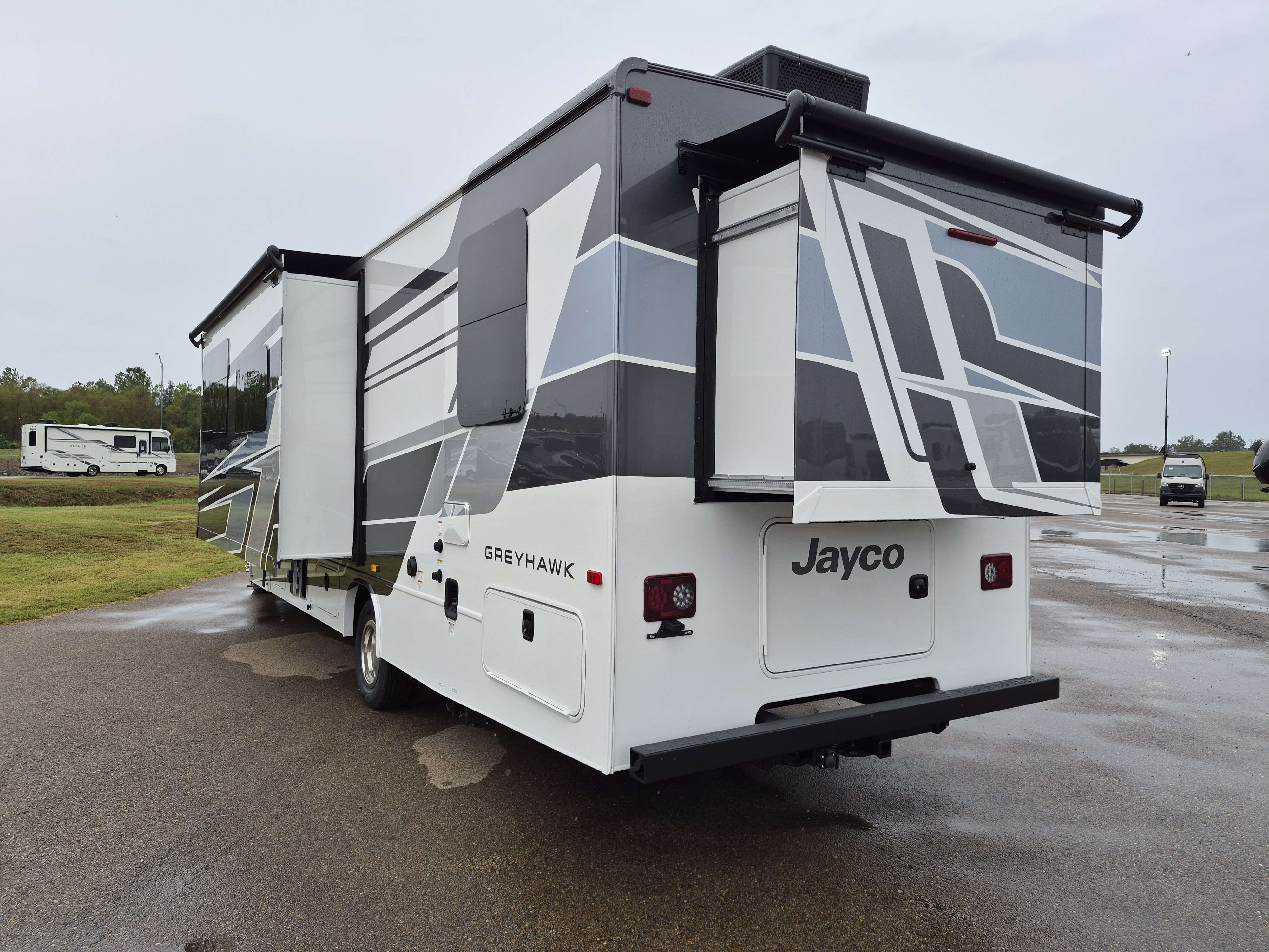 2027 JAYCO GREYHAWK 30Z - Image 3