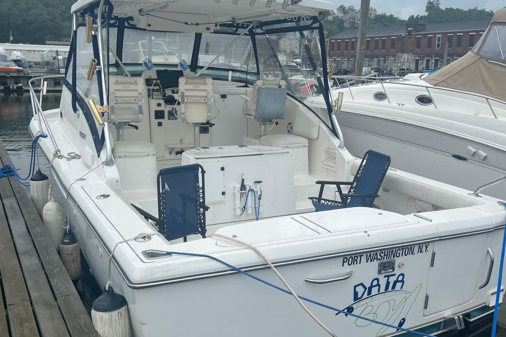 2001 Pursuit 3000 Offshore - Image 3