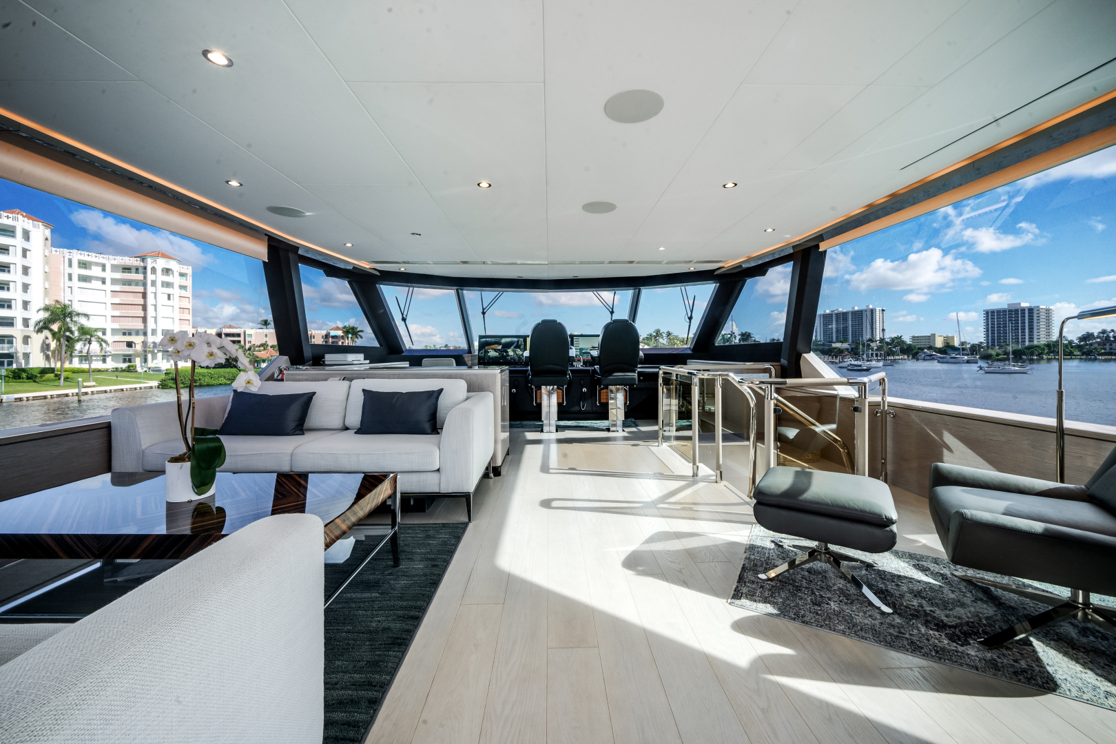 2022 Ocean Alexander 32L - Image 62