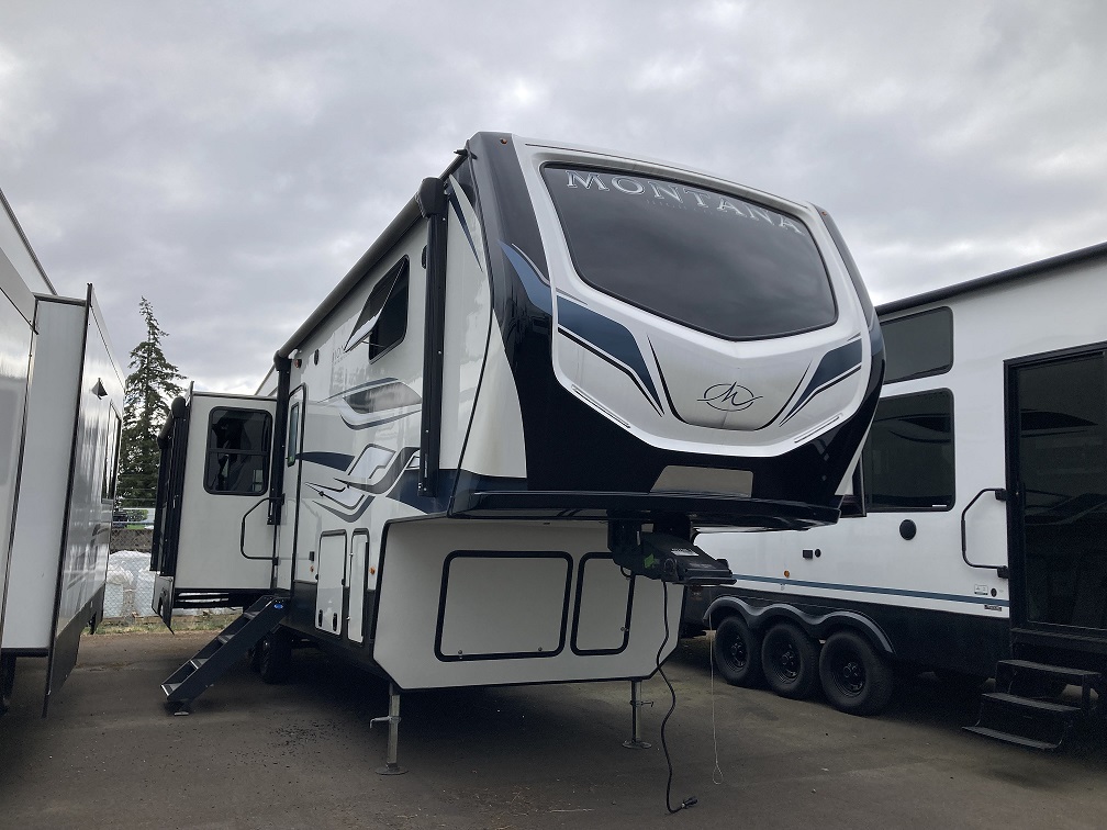 2022 Keystone Montana High Country 295RL - Image 3