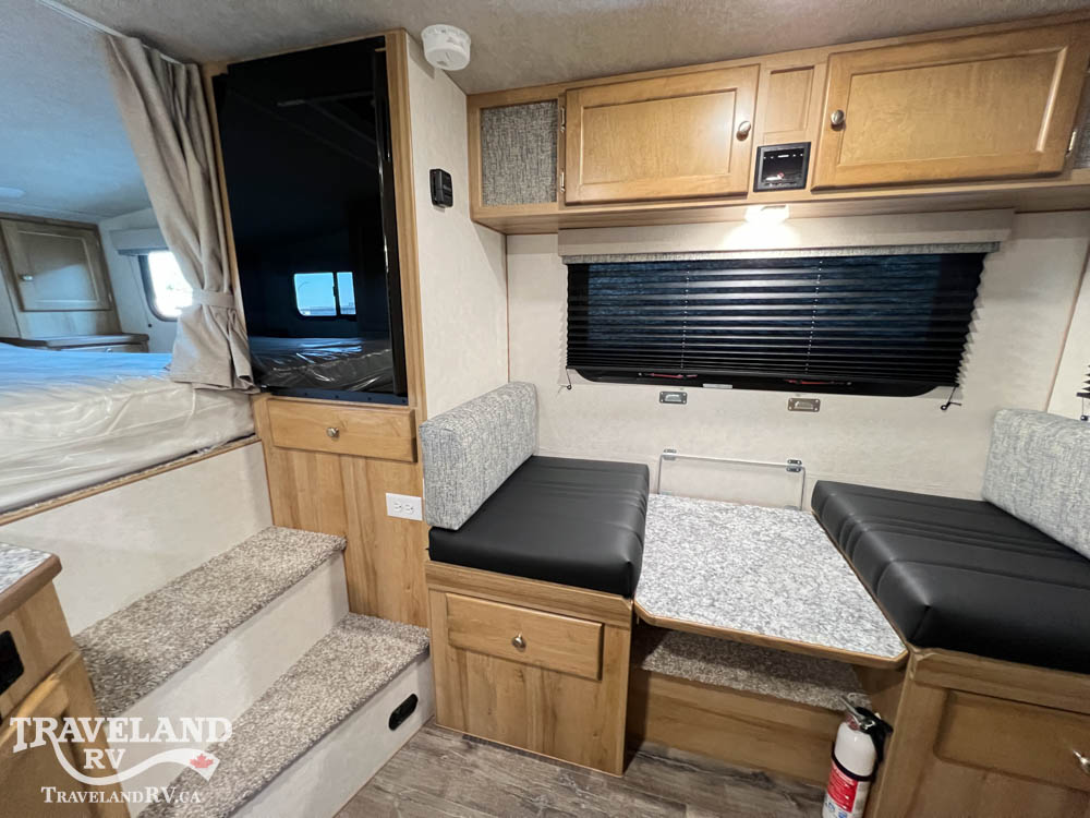 2027 Westland RV Travelaire 80WS - Image 16