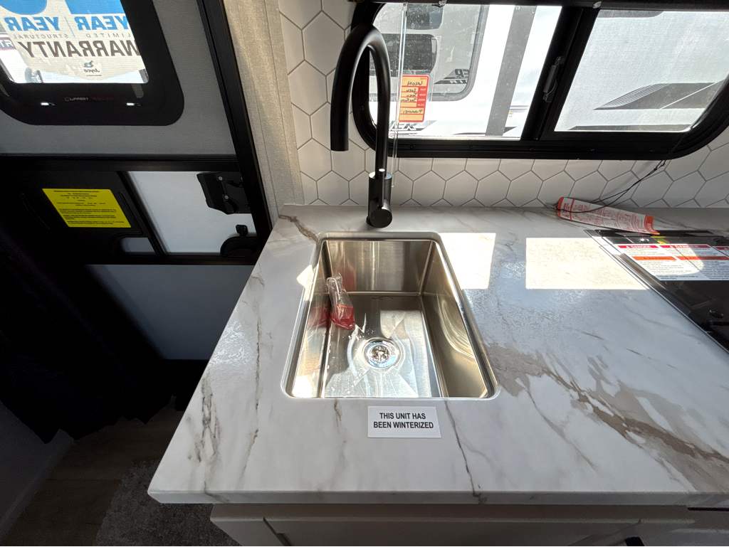 2026 JAYCO JAY FEATHER AIR 19MBS - Image 10