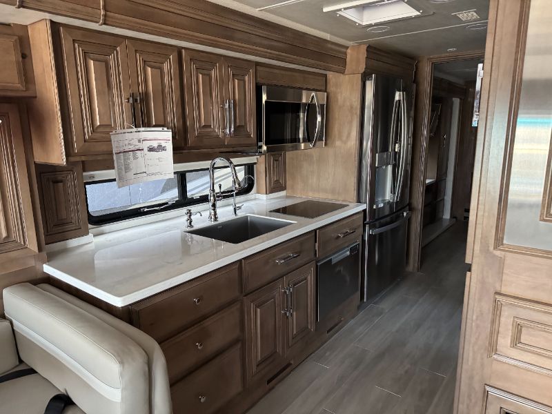 2025 Entegra Coach Anthem 37K - Image 8