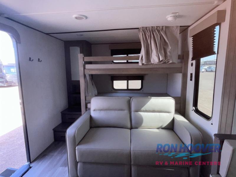 2026 GRAND DESIGN 265BHT - Image 17