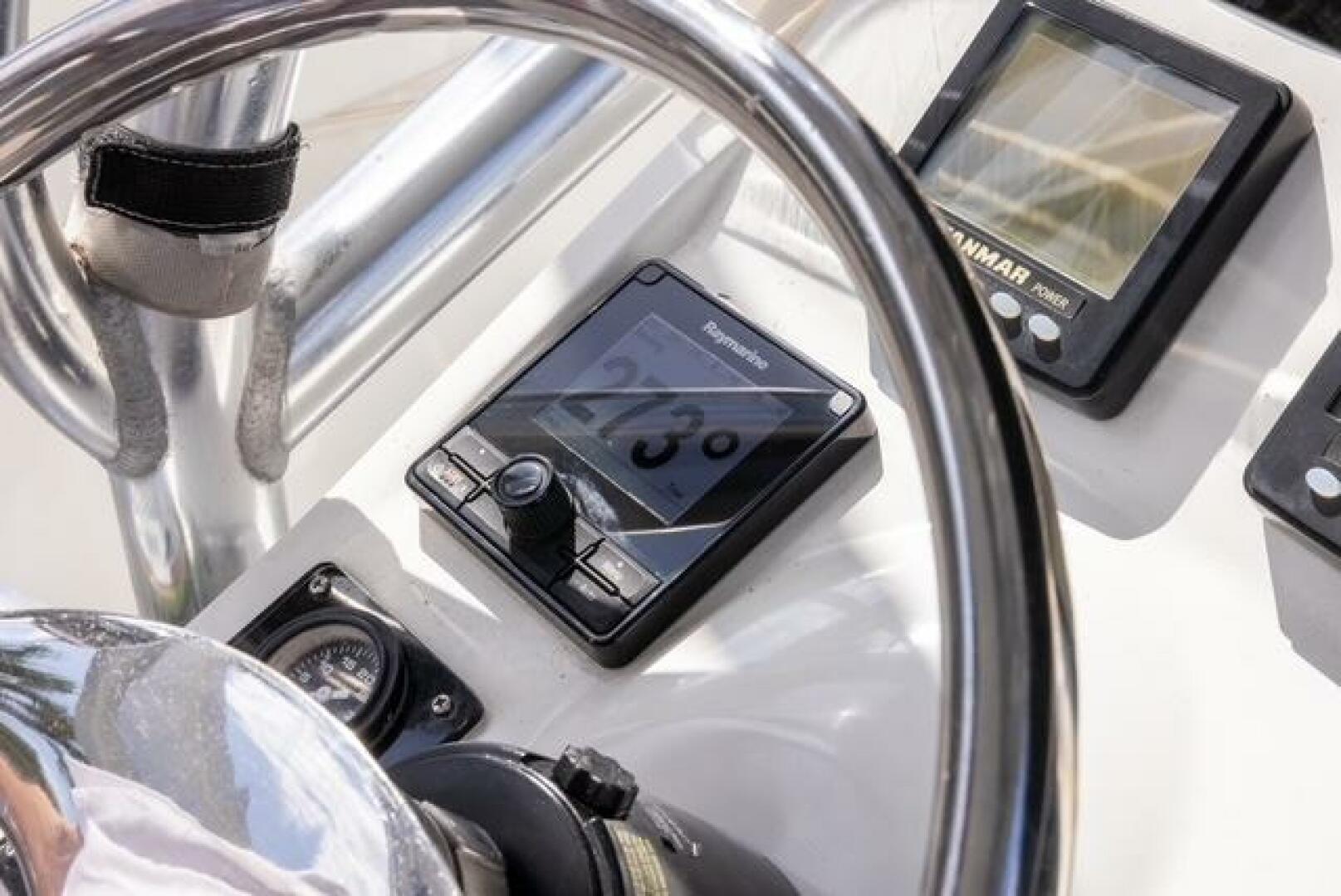 2007 Spectre 37 Center Console - Image 31