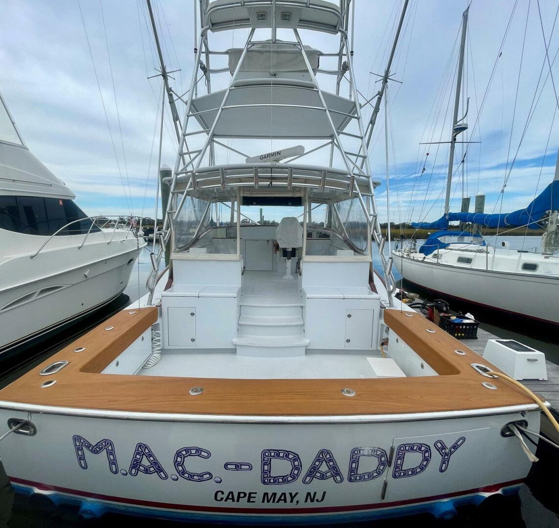 2005 Custom Carolina 40 DeSanti - Image 53