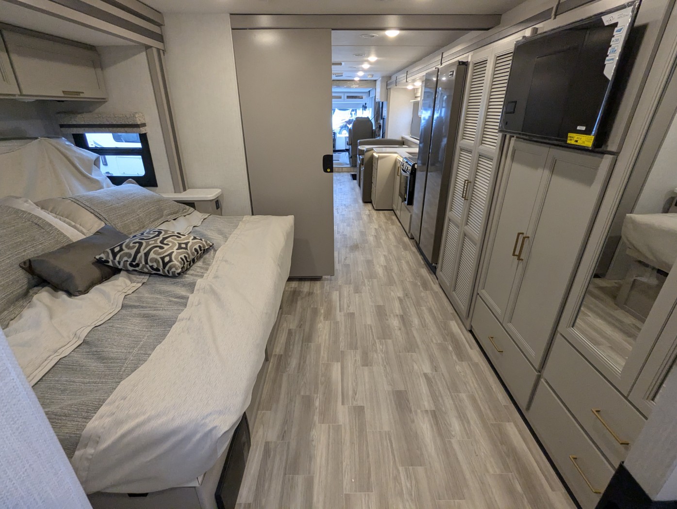 2026 Thor Motor Coach Windsport 36H - Image 30