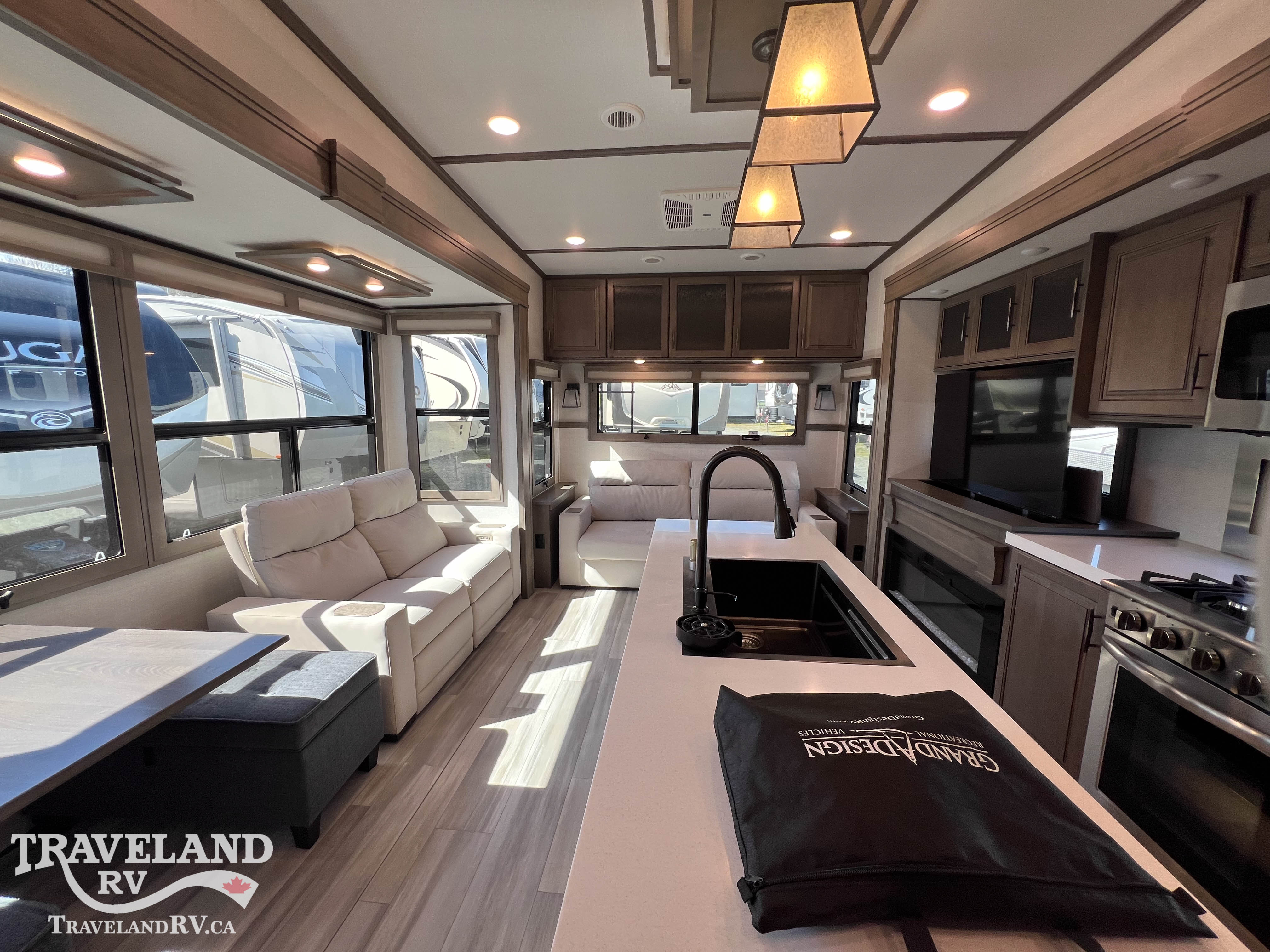 2024 Grand Design Solitude 310GK - Image 7