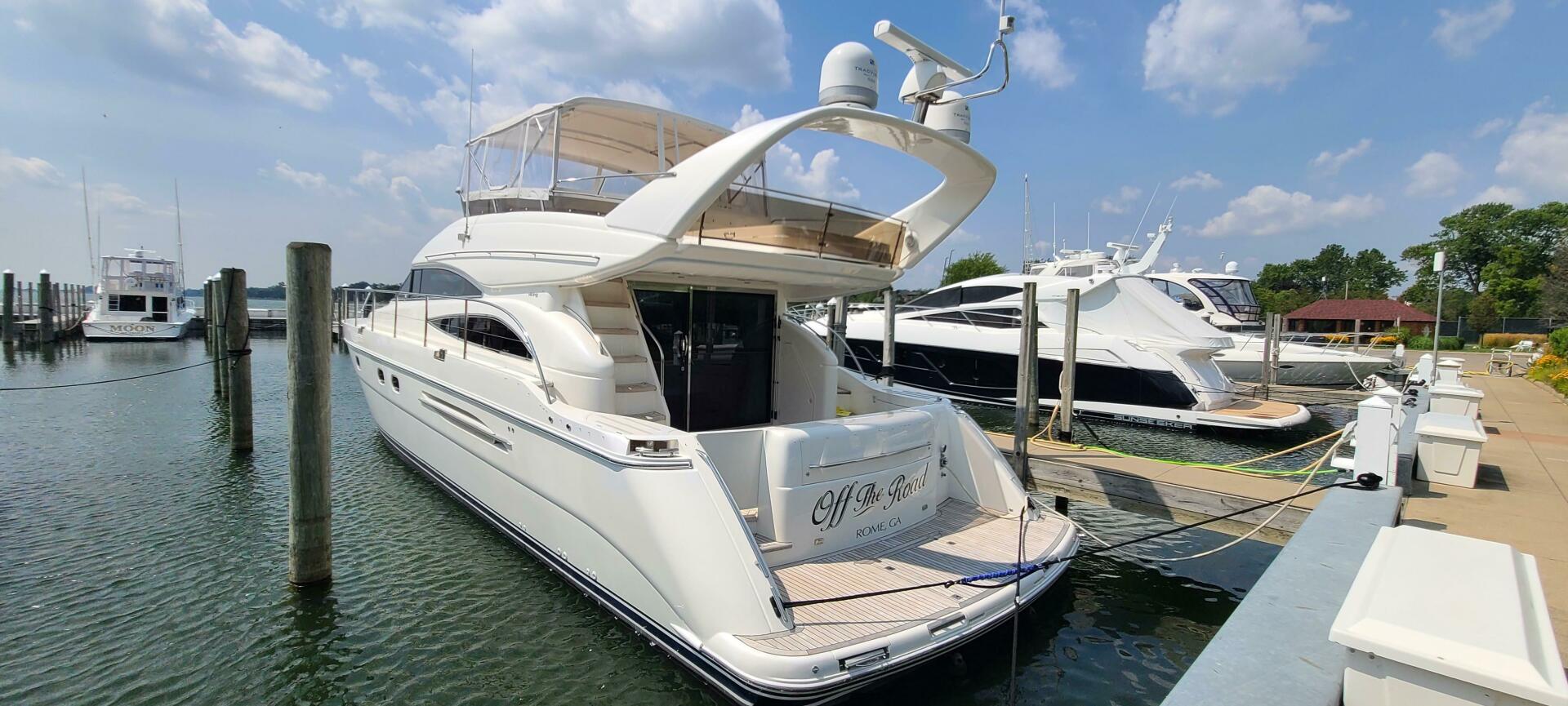 2006 Viking Sport Cruisers 61 Flybridge - Image 3