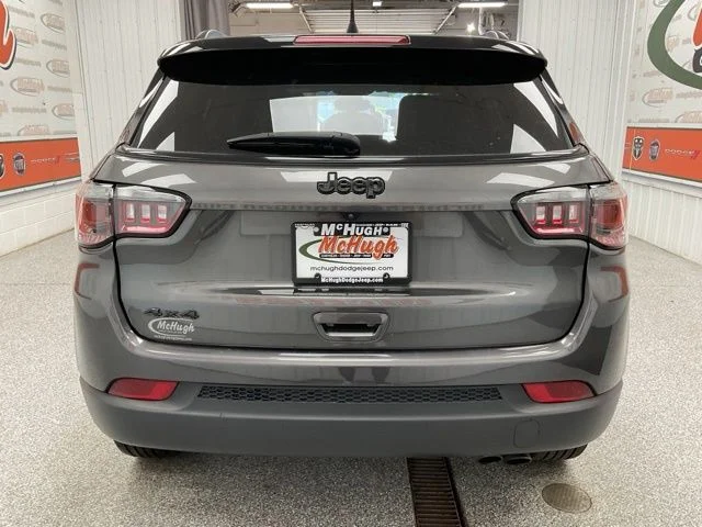 2022 Jeep Compass Utility 4D Altitude 4WD - Image 6