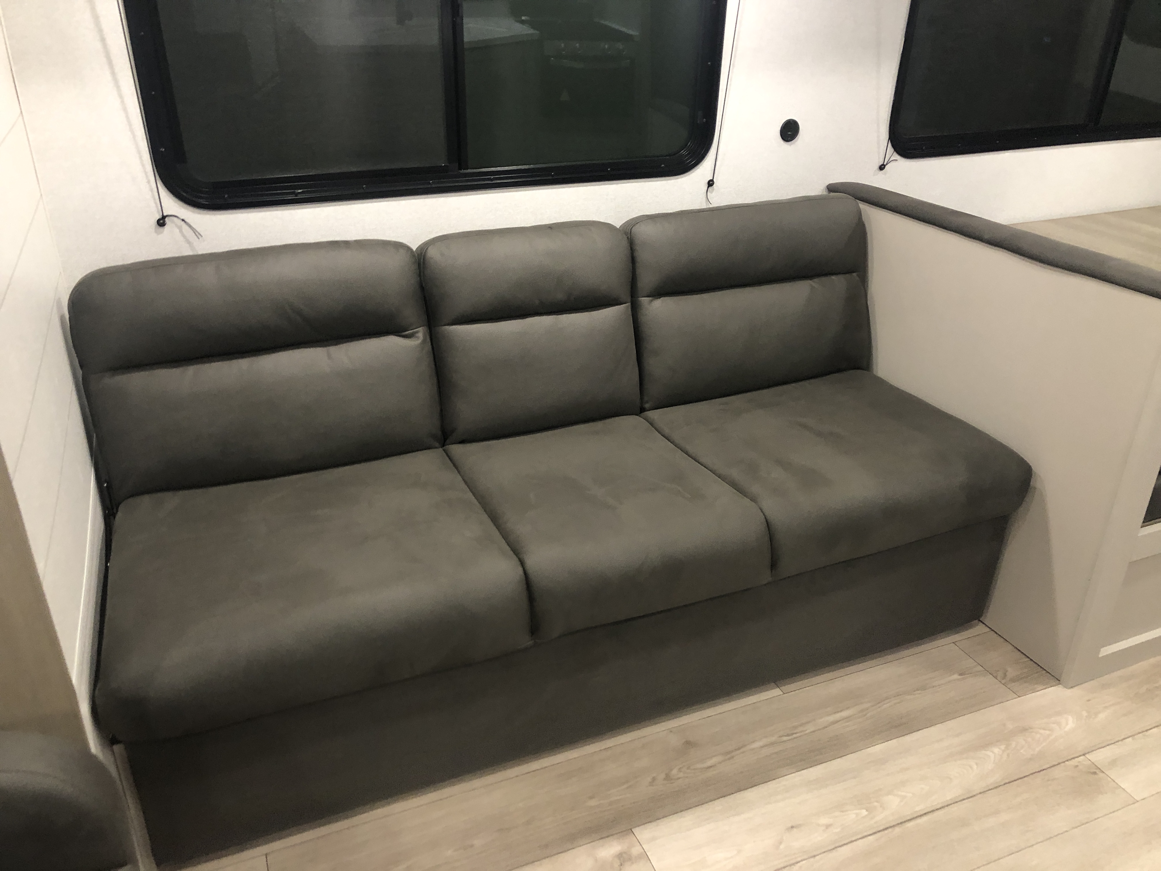 2027 Jayco Jay Flight SLX 262RLSW - Image 13