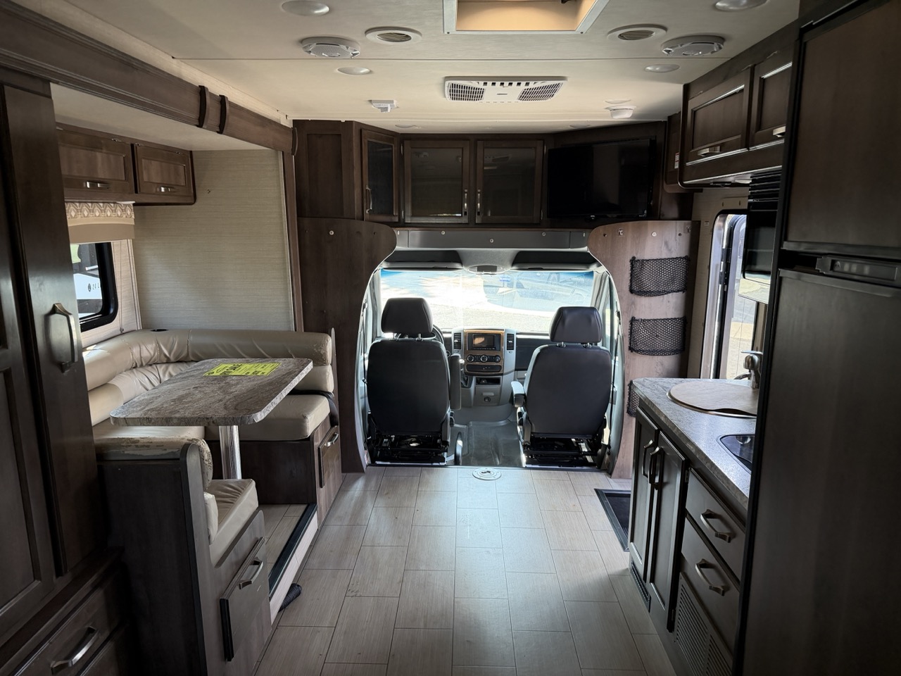 2018 Jayco Melbourne Prestige 24LP - Image 17