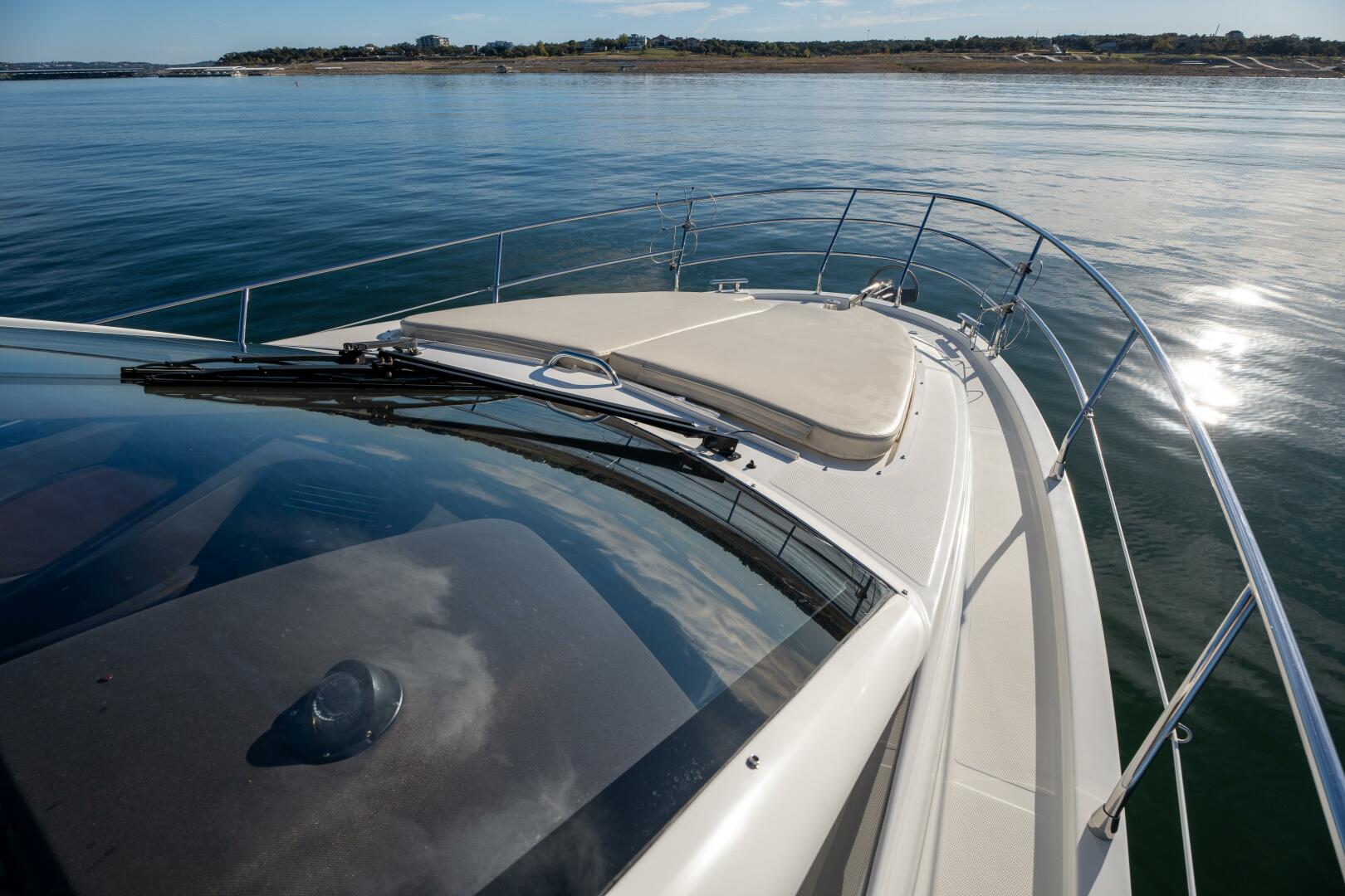 2013 Azimut 40 Flybridge - Image 82