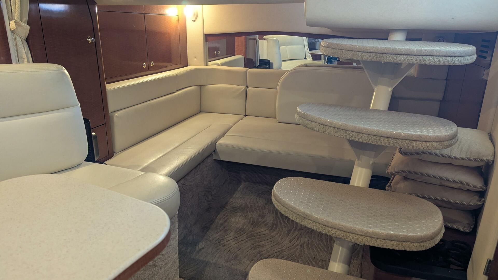 2004 Sea Ray 340 Sundancer - Image 23