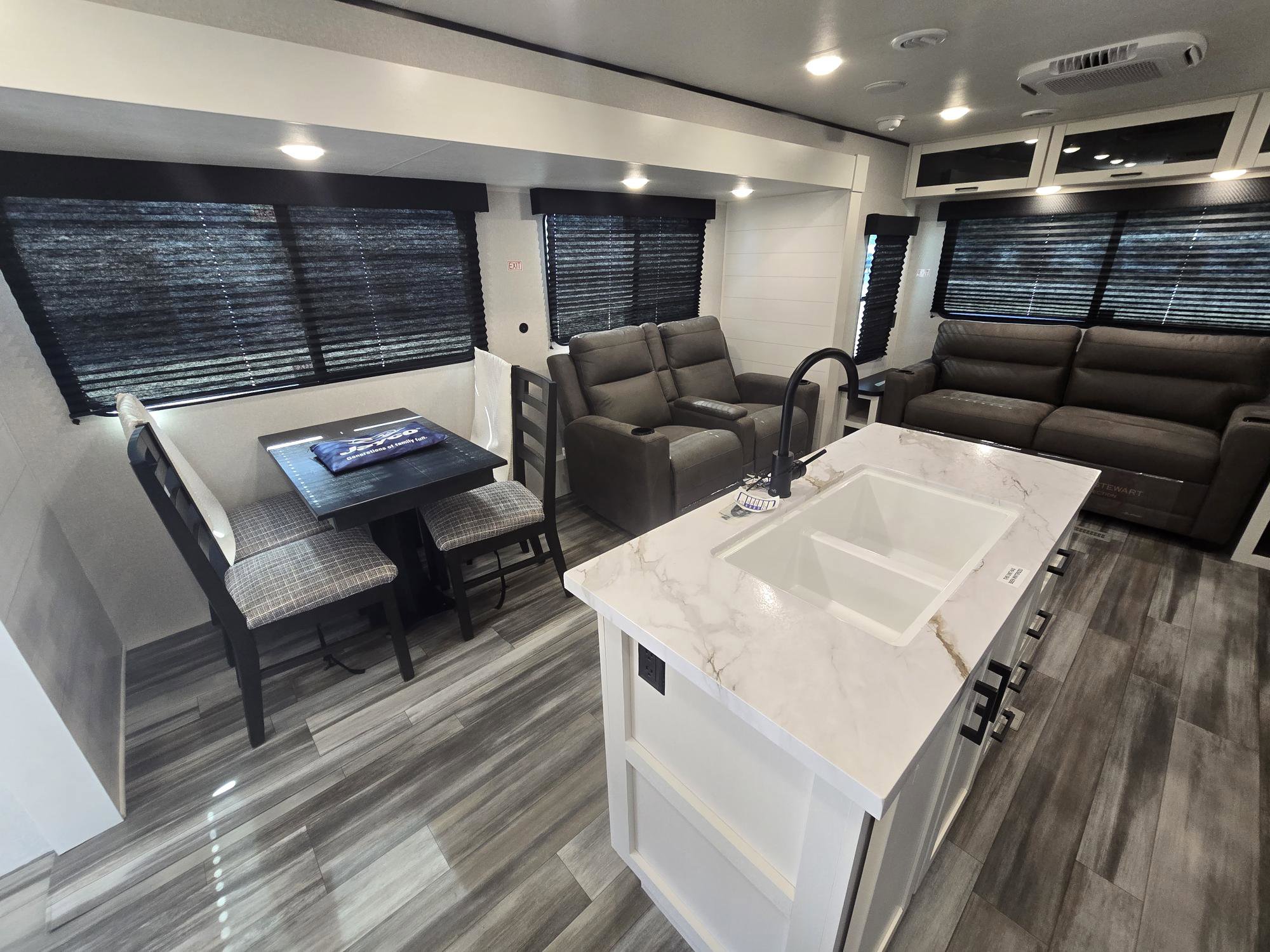 2026 JAYCO JAY FLIGHT SLX 334RTS - Image 11