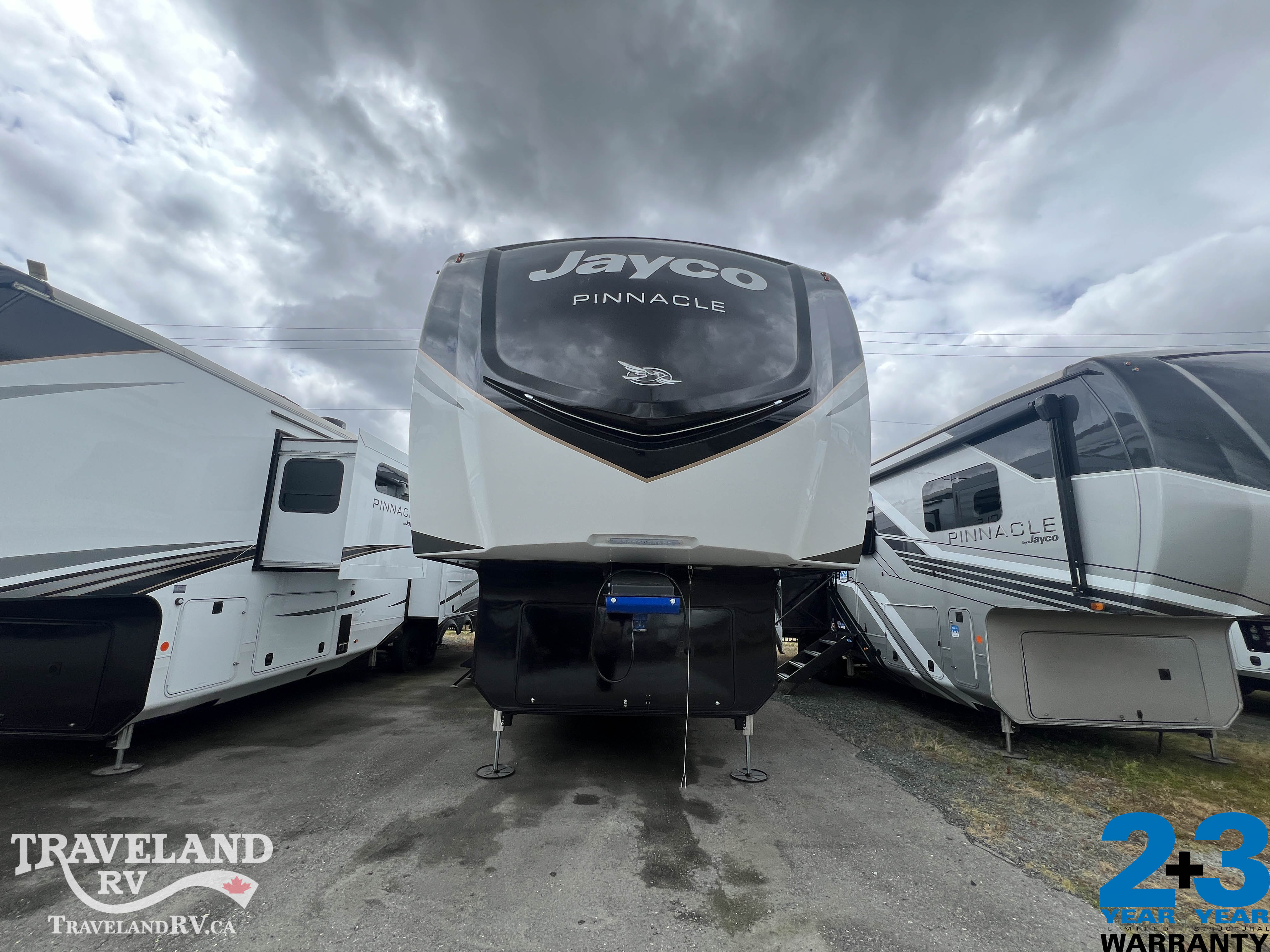 2026 Jayco Pinnacle 38FBRK - Image 5