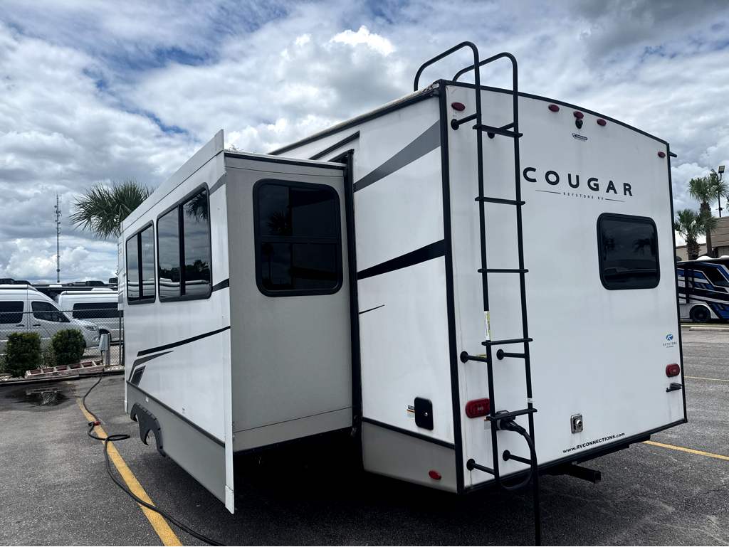 2023 Keystone COUGAR 29RKS - Image 3