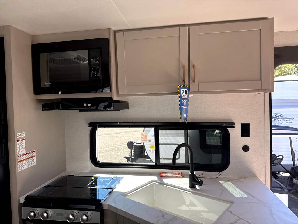 2027 JAYCO JAY FLIGHT 262RLS - Image 14