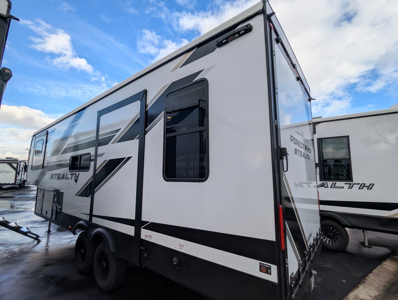 2026 Forest River Stealth 2800 - Image 4