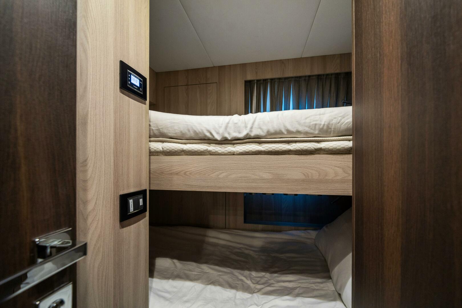 2020 Azimut Grande 27M Base - Image 50