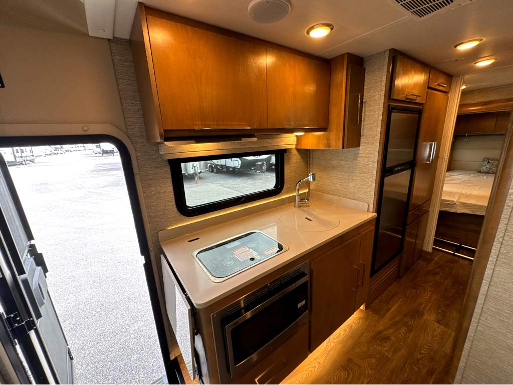 2020 TIFFIN WAYFARER 25 QW - Image 8