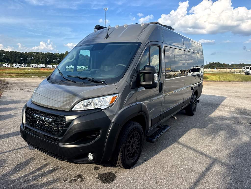 2027 JAYCO SWIFT 20T - Image 3