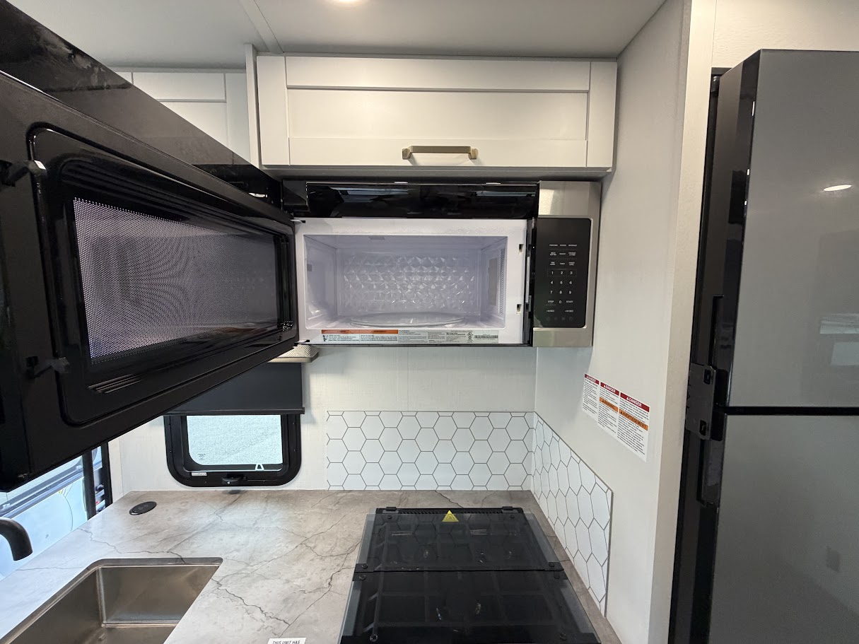 2027 JAYCO GREYHAWK 30Z - Image 24