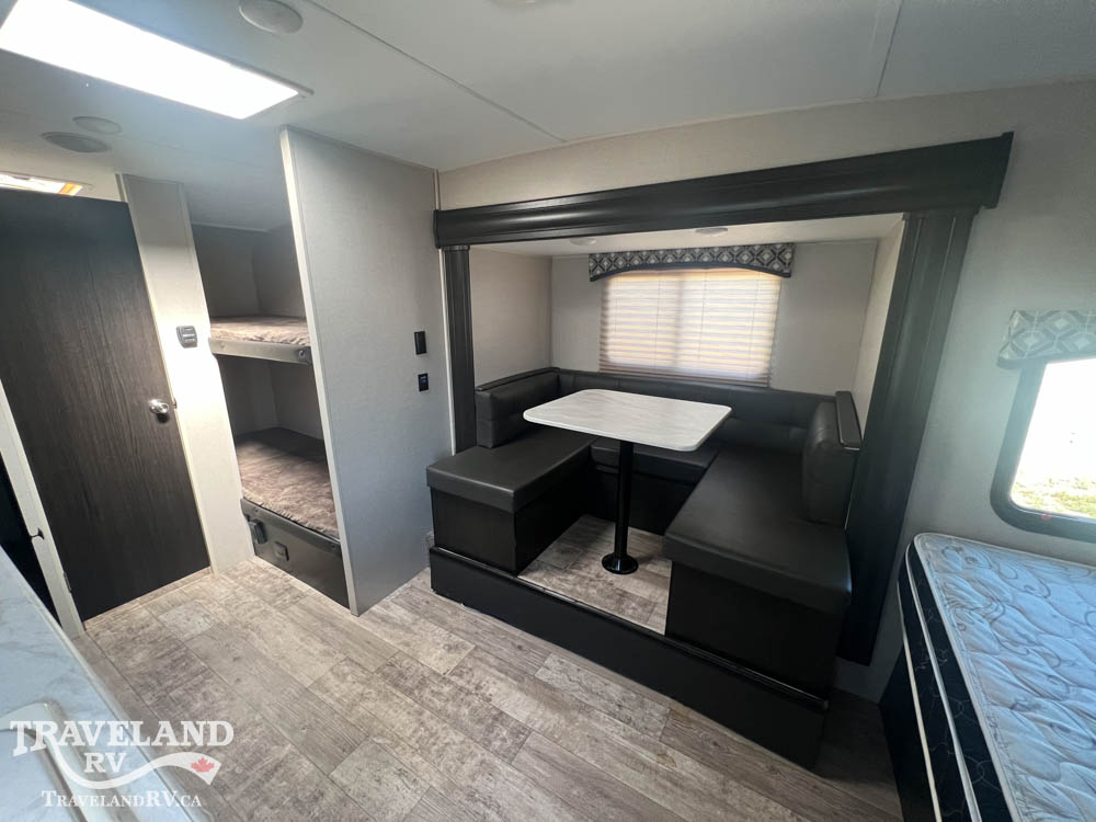 2019 Venture RV Sonic Lite SL169VUD - Image 10