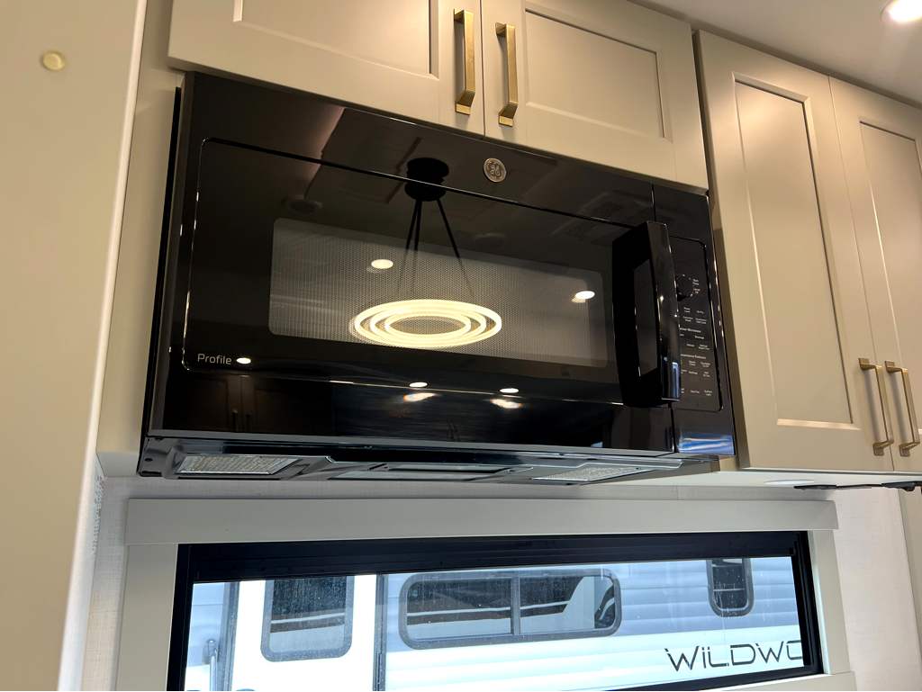 2025 BRINKLEY RV MODEL G 3950 - Image 12