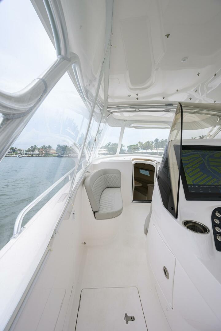 2023 Intrepid 41 Valor - Image 20