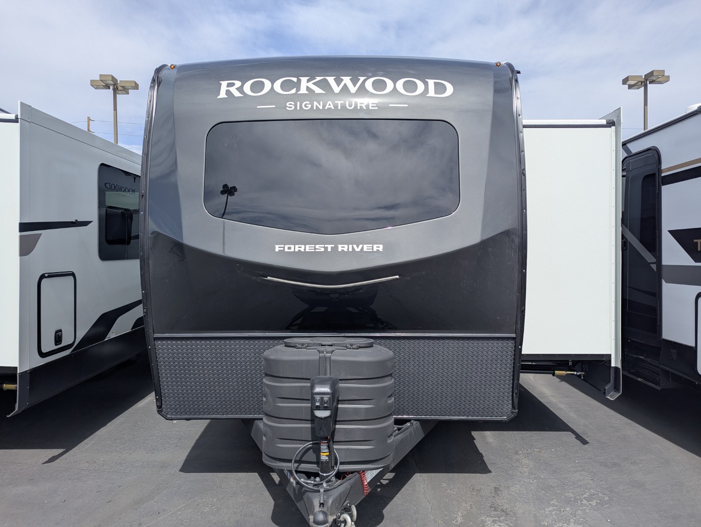 2026 Forest River Rockwood Signature 8263MBR - Image 2