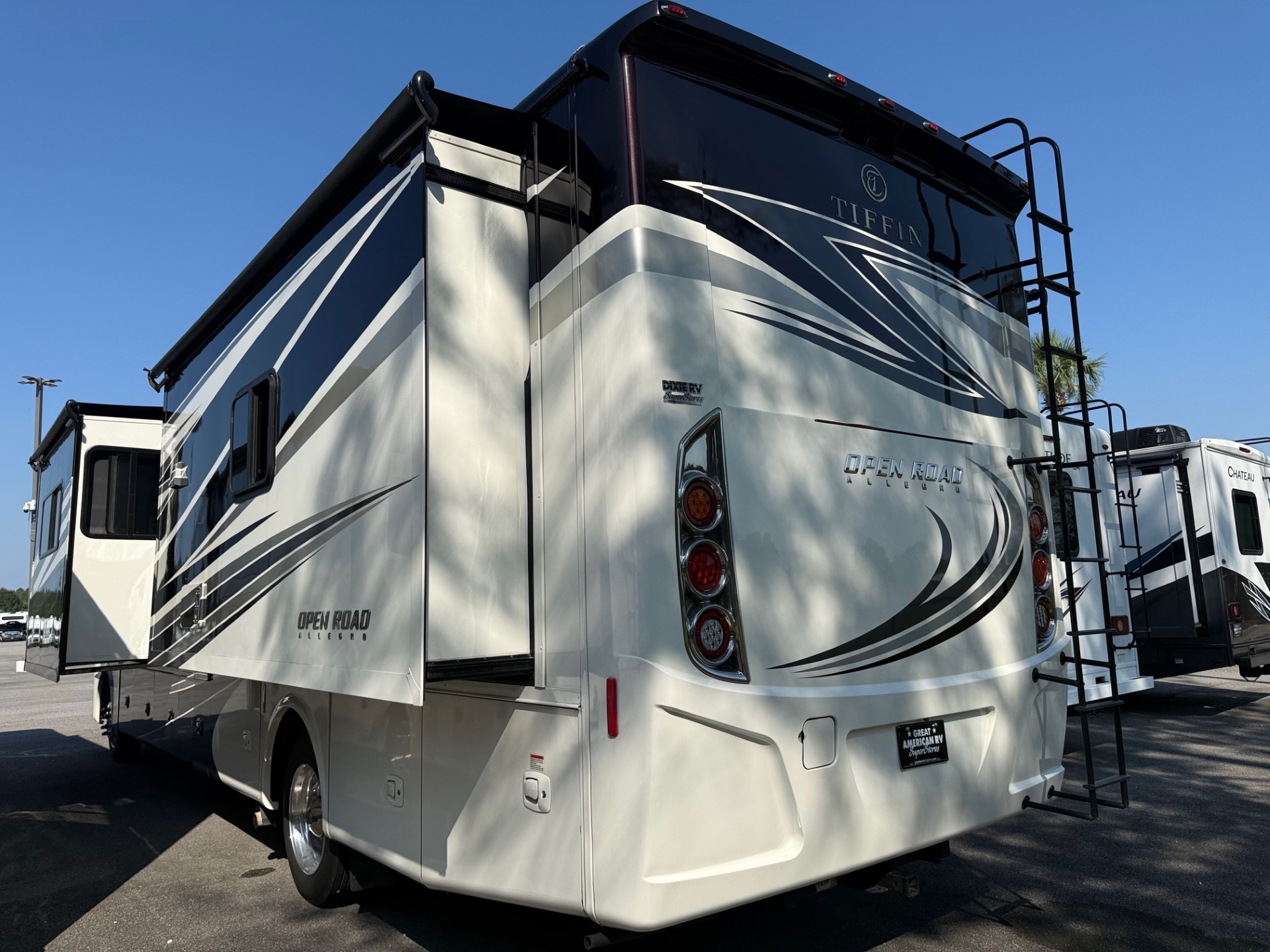 2019 TIFFIN ALLEGRO 34PA - Image 4
