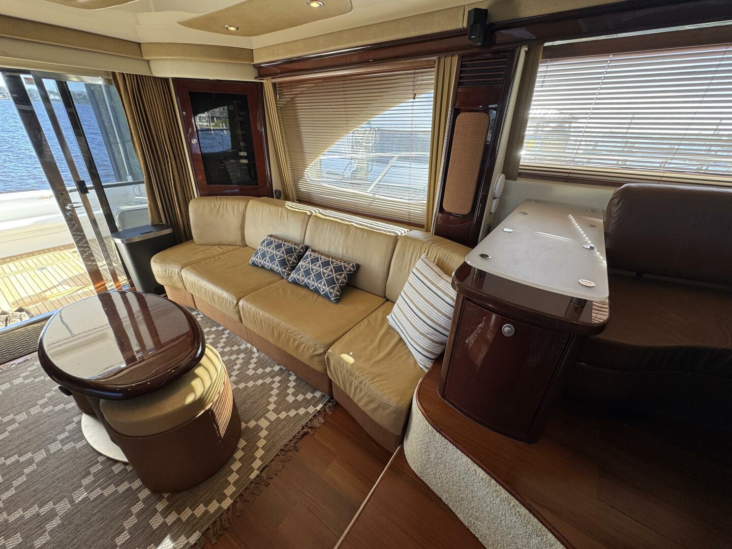 2007 Sea Ray 58 Sedan Bridge - Image 27