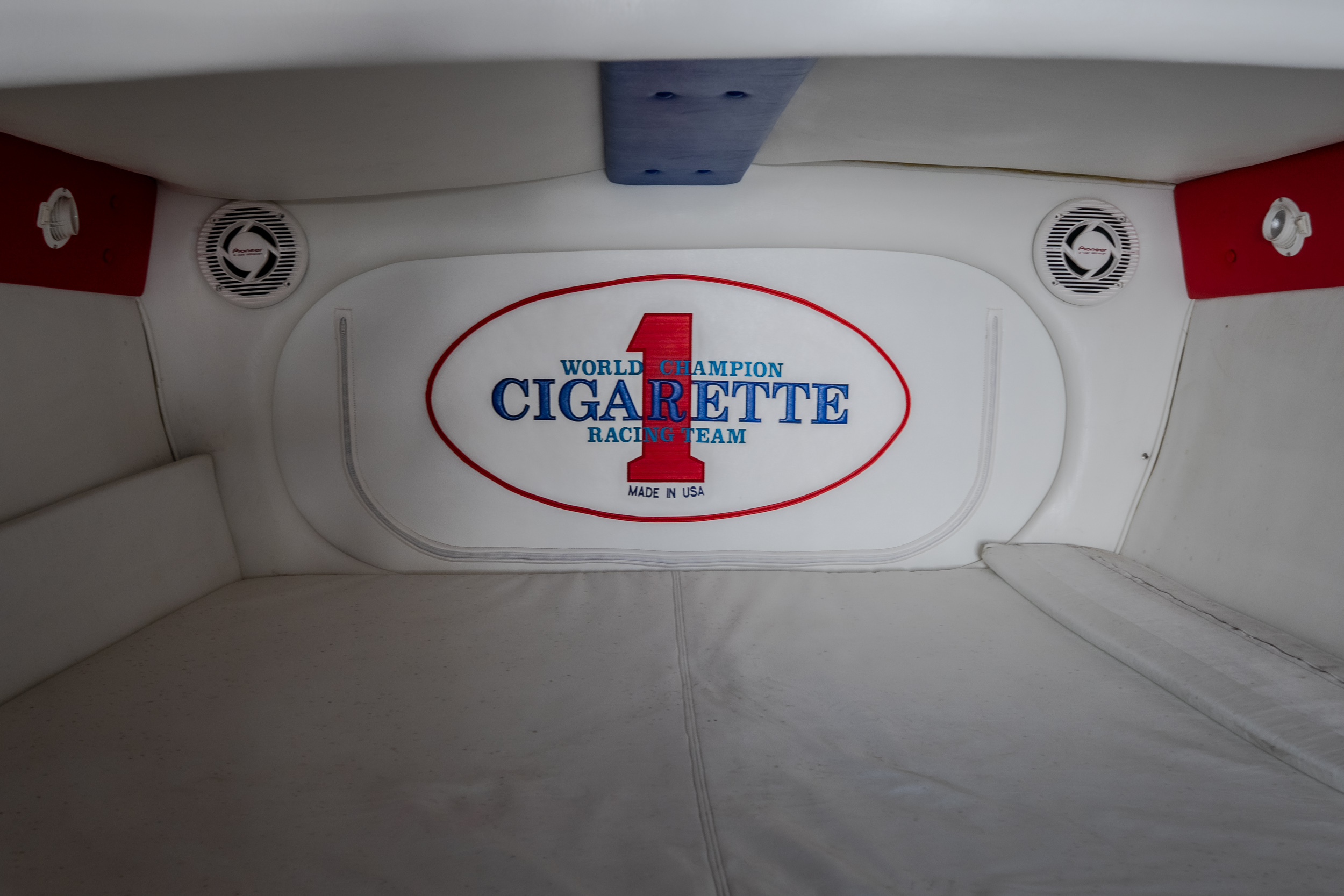 2003 Cigarette Racing 38 Top Gun - Image 22