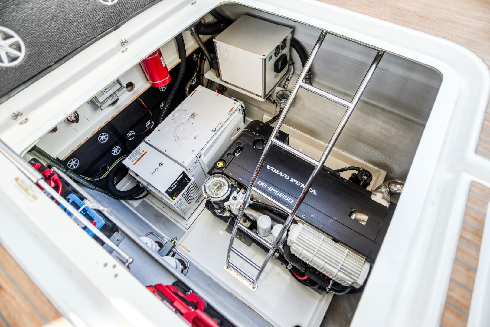 2022 Fountaine Pajot MY6 - Image 55