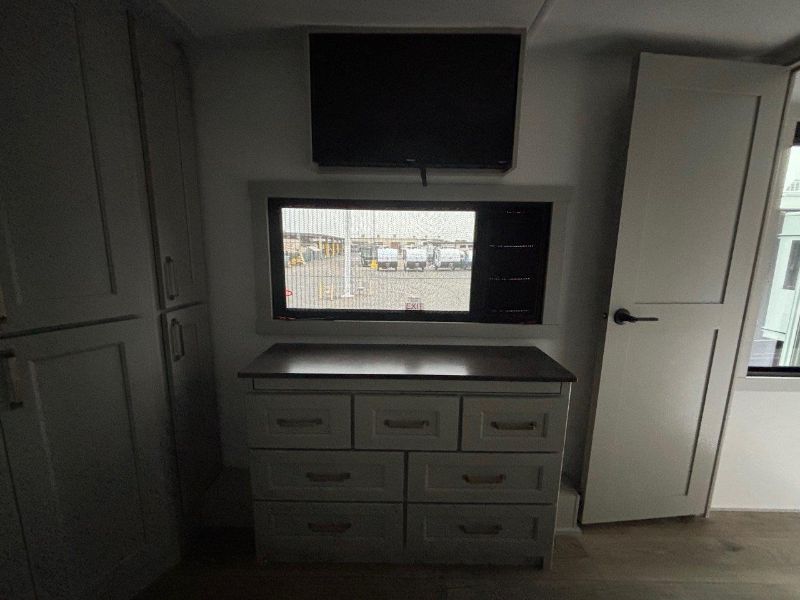 2026 Brinkley RV Model G 4100 - Image 19