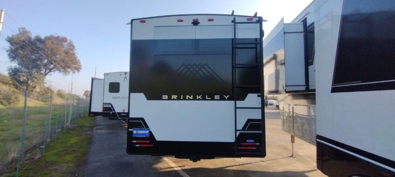 2026 Brinkley RV Model Z 2810 - Image 2