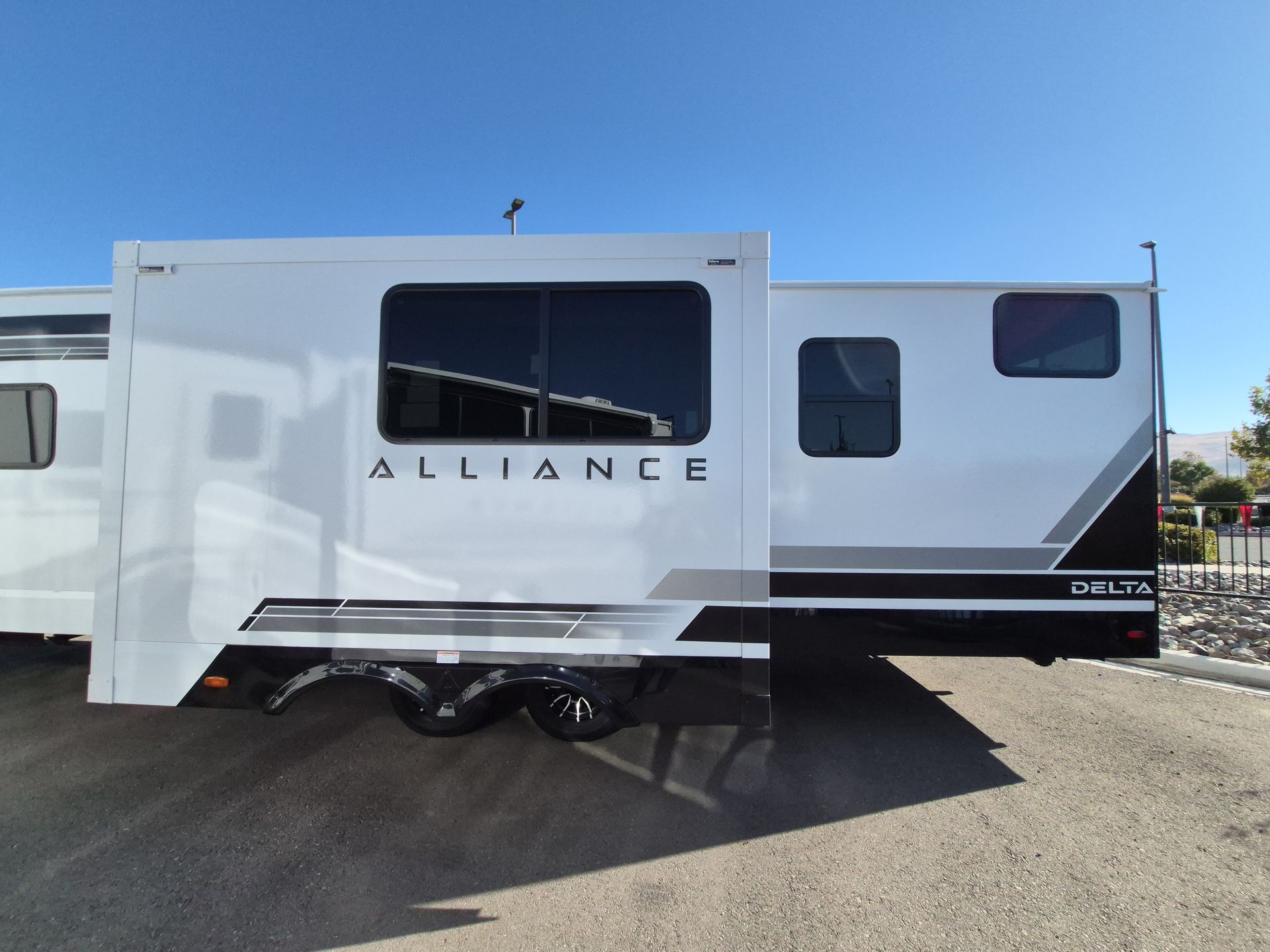 2027 Alliance RV Delta 291BH - Image 5