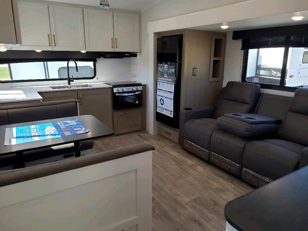 2026 Jayco Eagle SLE 24MLE - Image 2