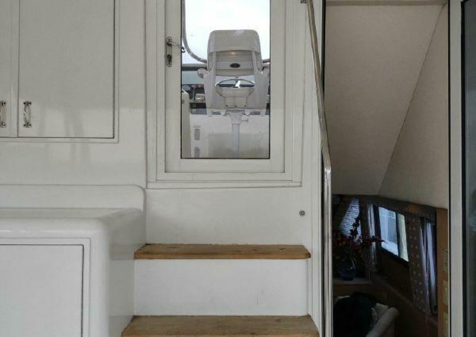 1996 Hatteras 50' Sport Deck - Image 87