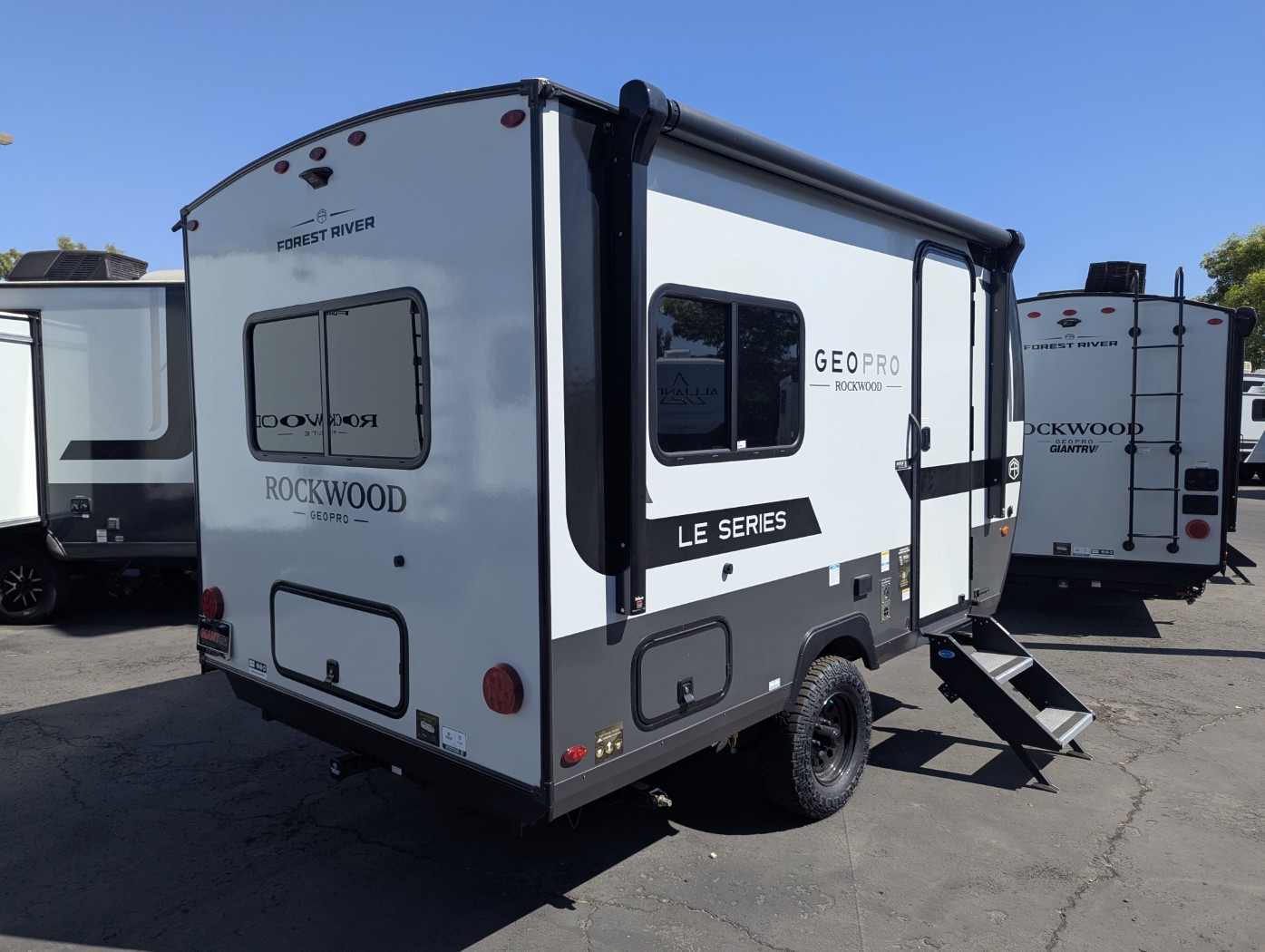 2027 Forest River Rockwood Geo Pro G15TLE - Image 7