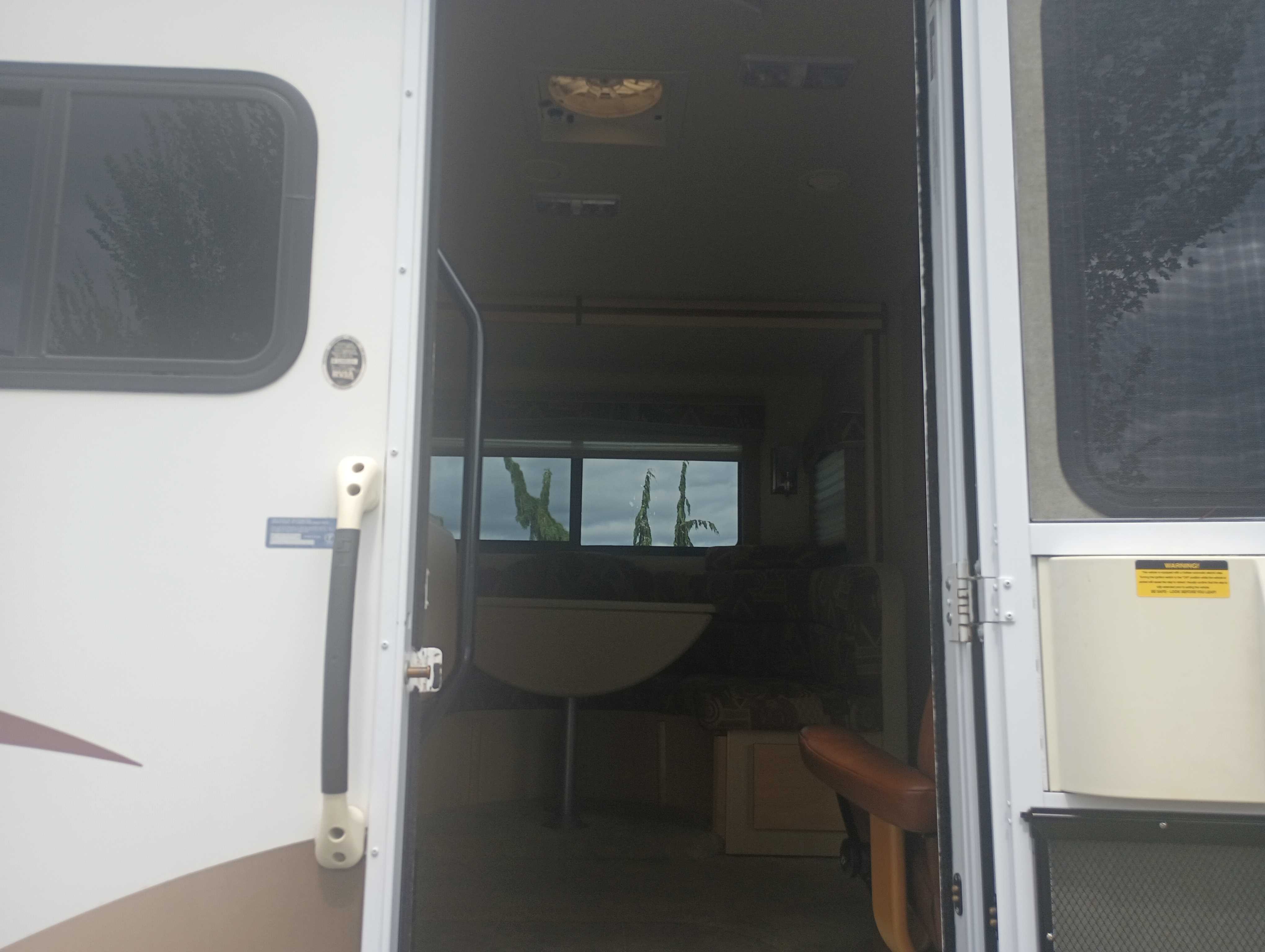 2007 Itasca Spirit 27L - Image 3